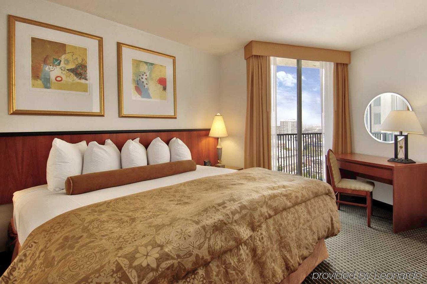 Embassy Suites Philadelphia - Center City 部屋 写真