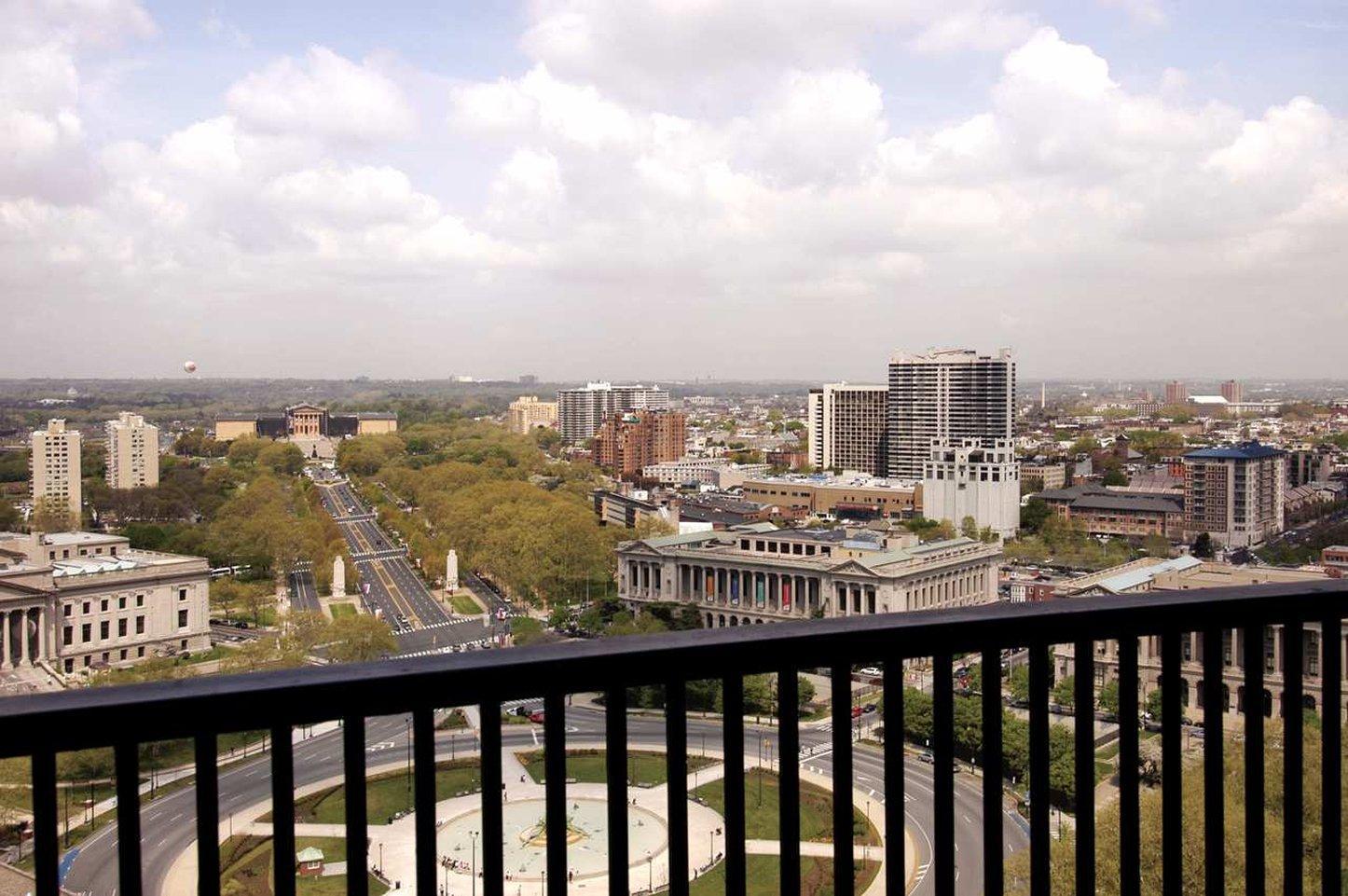 Embassy Suites Philadelphia - Center City エクステリア 写真