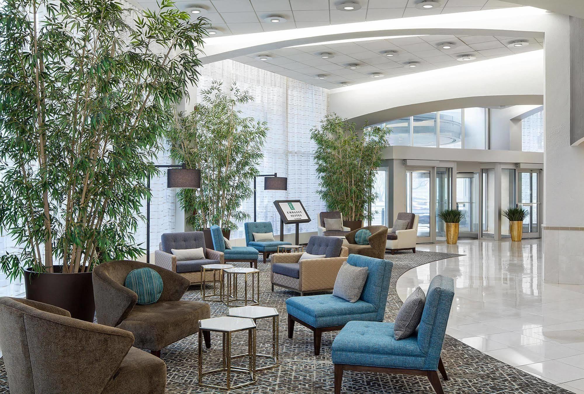 Embassy Suites Philadelphia - Center City エクステリア 写真